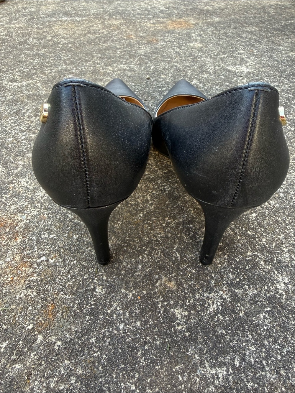 Calvin Klein Black Pointed-Toe Black Pumps - Picture 4 of 7